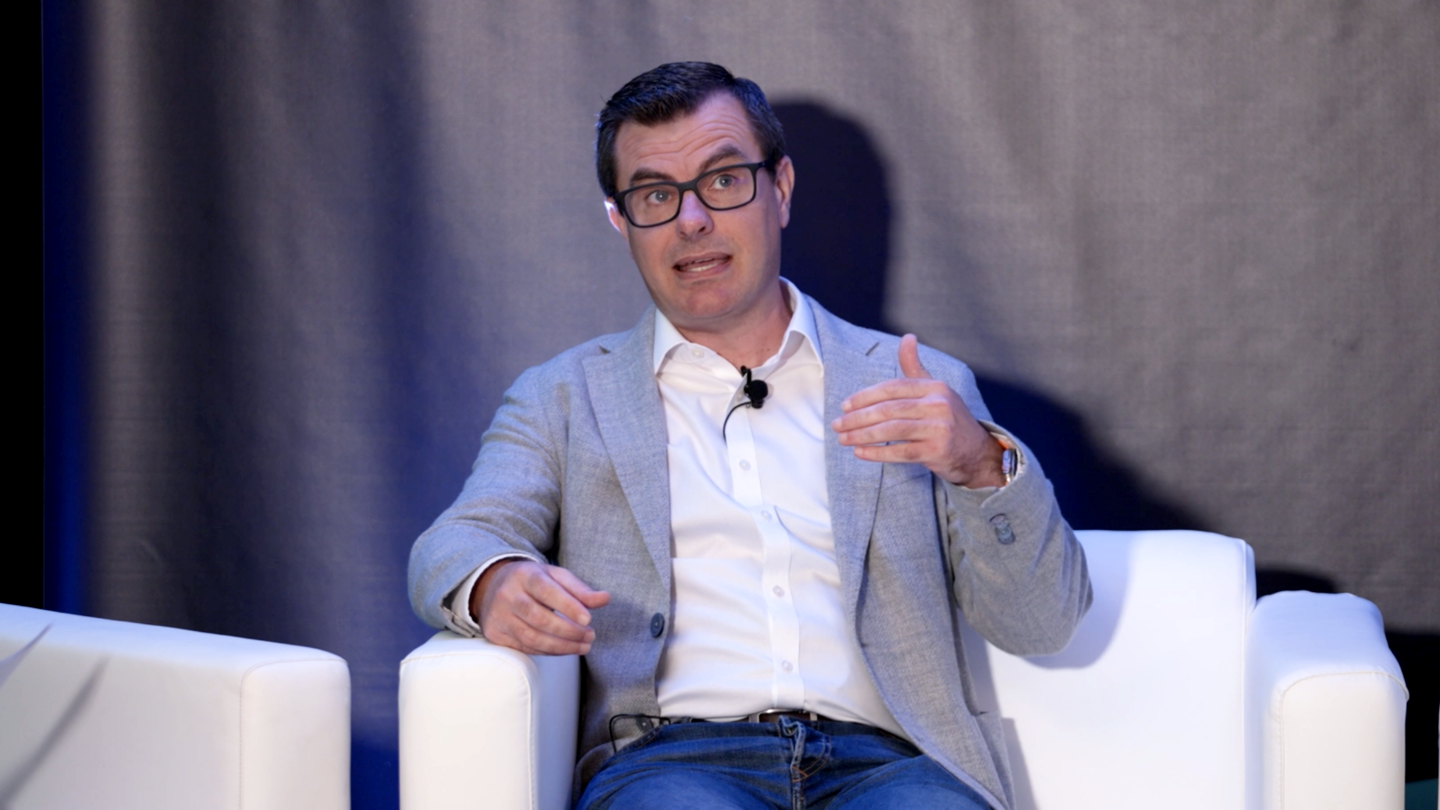 Chris Brown at Finovate Spring